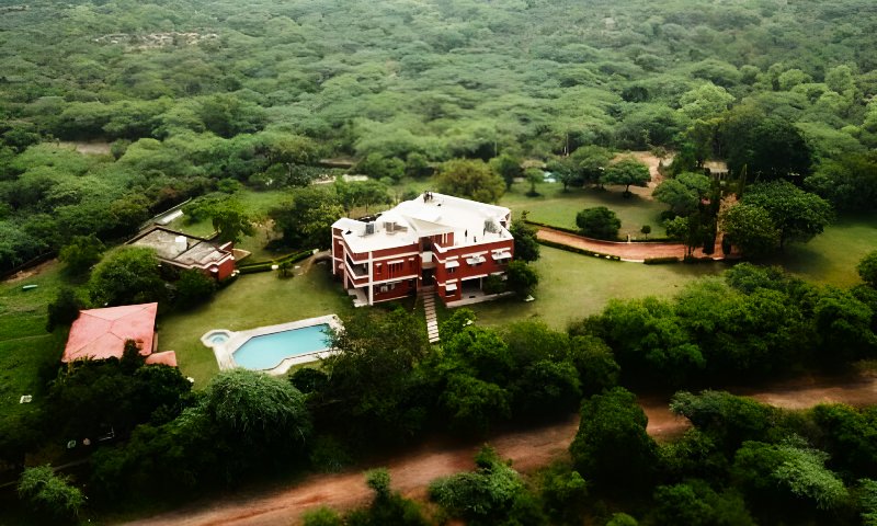 Hills Luxury Resort Gurgaon Gallery Image 1